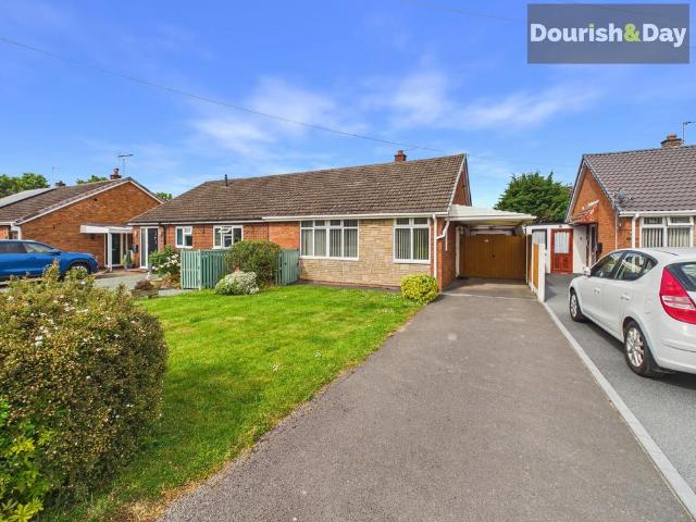 House for sale in Baswich, Staffordshire