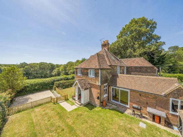 House for sale in Sandown Park, Kent