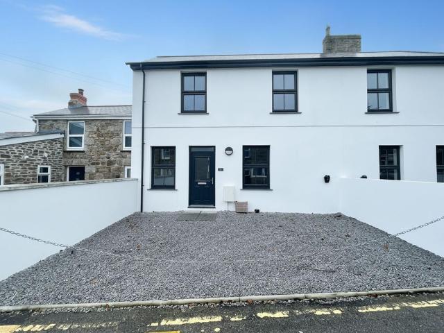House for sale in Roseworthy, Cornwall