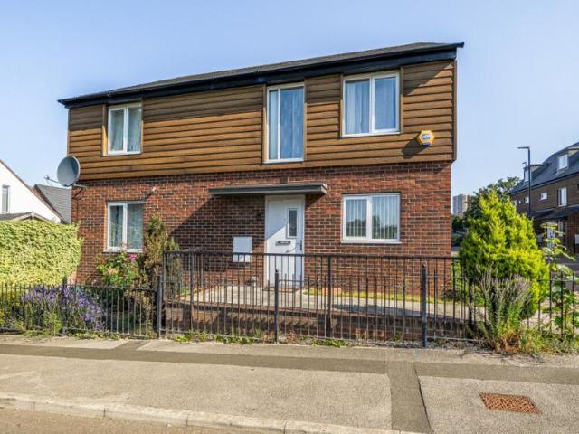 House for sale in West Yorkshire