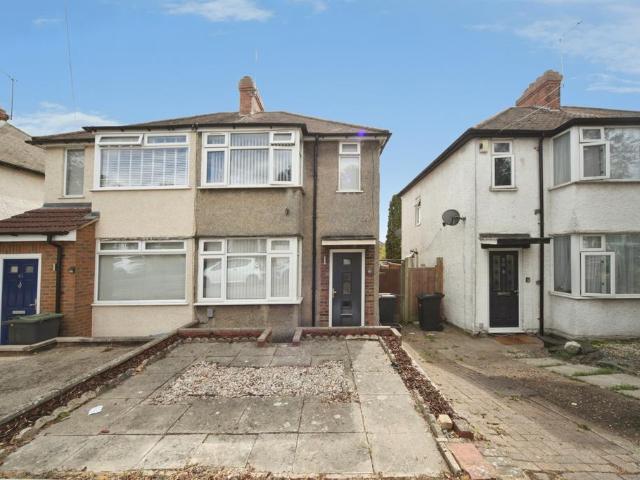 House for sale in Sundon Park, Luton