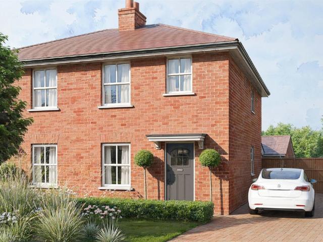 House for sale in Chipping Hill, Essex