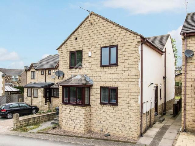 House for sale in Thornhill Lees, Dewsbury