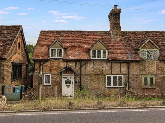 House for sale in Pouchen End, Hertfordshire
