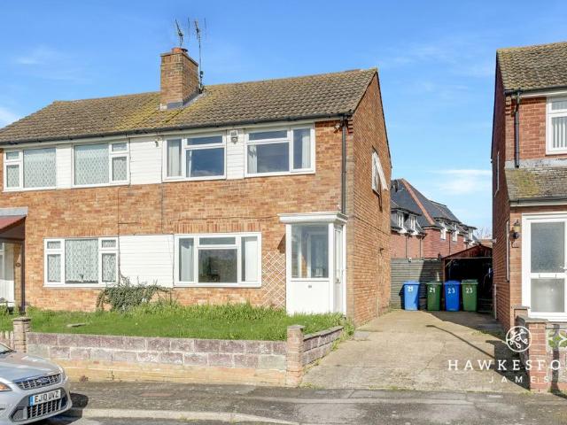 House for sale in Grove Park, Oad Street