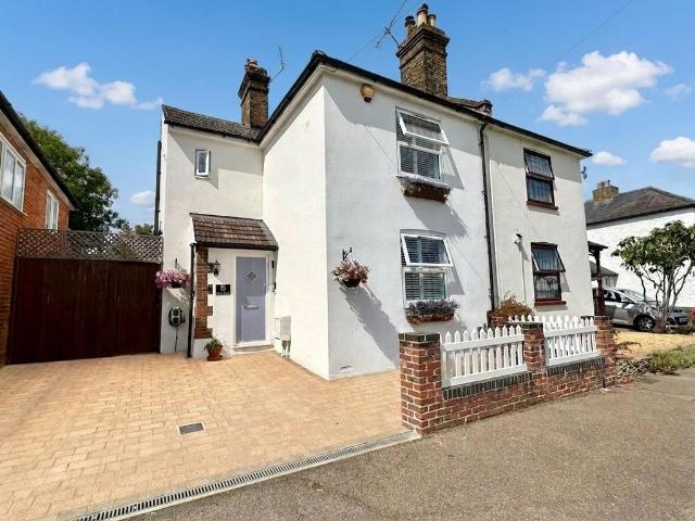 House for sale in Shenley, Hertfordshire