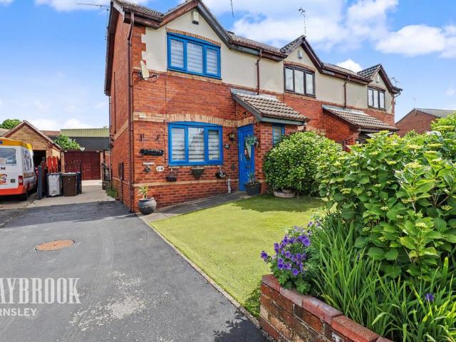 House for sale in Worsbrough Bridge, Worsbrough