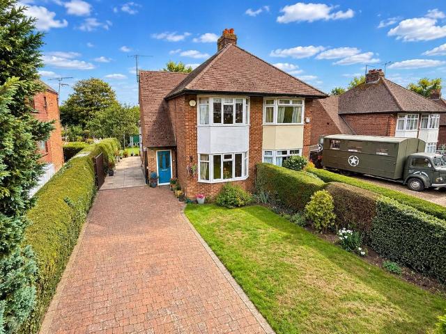 House for sale in Broad Oak, Canterbury
