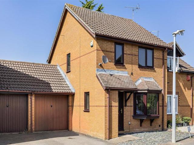 House for sale in Duton Hill, Essex