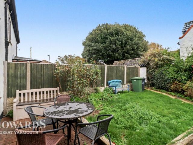 House for sale in Stokesby, Norfolk