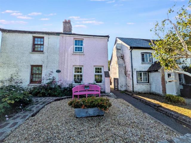 House for sale in Barnham, Arun