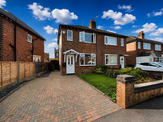 House for sale in Bredbury, Greater Manchester