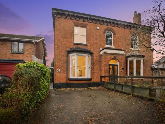 House for sale in West Midlands