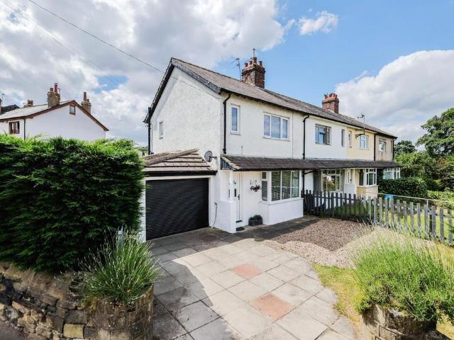 House for sale in Rawdon, West Yorkshire