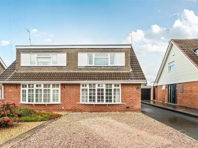 House for sale in Offmore Farm, Wyre Forest