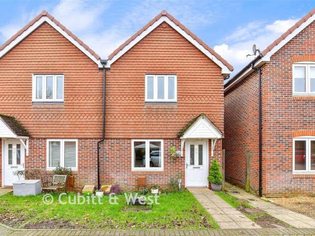 House for sale in Littlecote, West Sussex