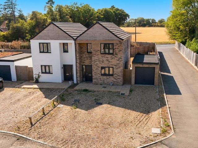 House for sale in Brockford Street, Bedingfield