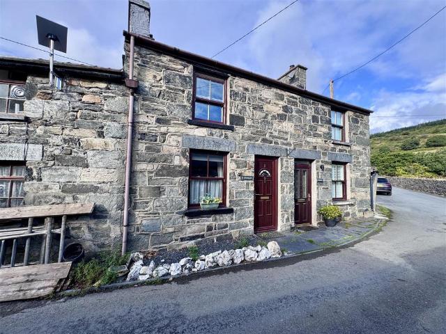 House for sale in Bro Machno, Penmachno