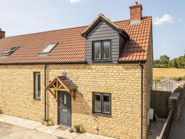 House for sale in Martock, Somerset