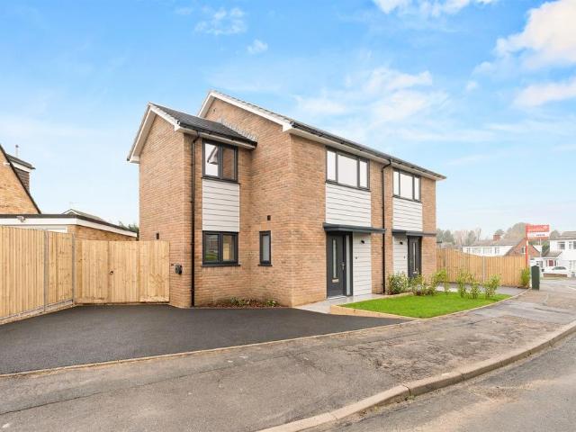 House for sale in Canford Heath, Poole