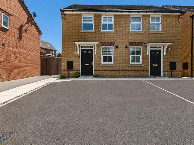 House for sale in Caldicot