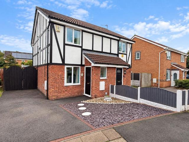 House for sale in Bromborough Pool, New Ferry