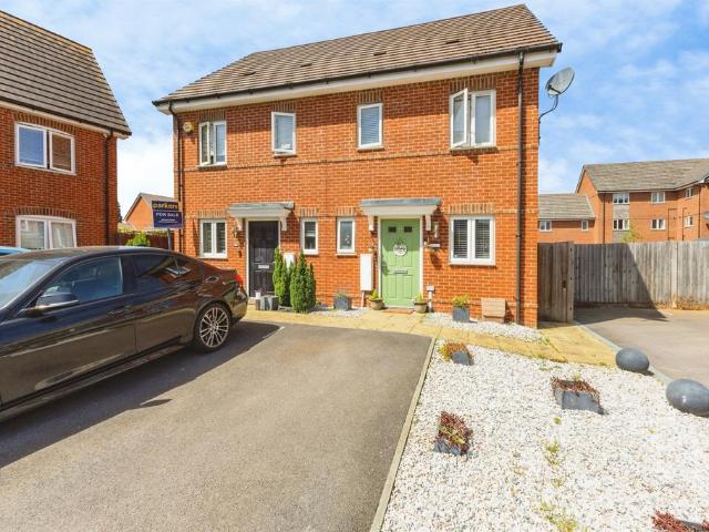 House for sale in Shinfield, Spencers Wood