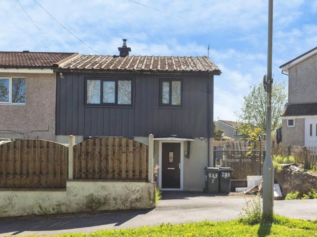 House for sale in Exley Head, Keighley