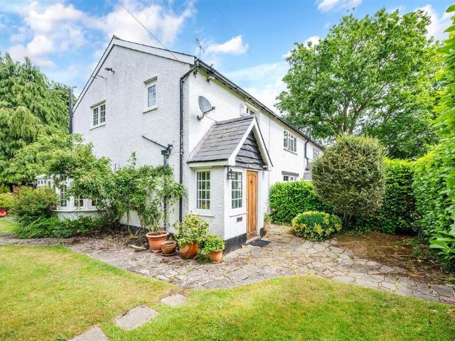 House for sale in Red Hill, Surrey