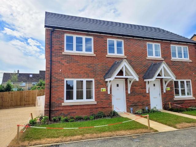 House for sale in Black Bourton, Oxfordshire