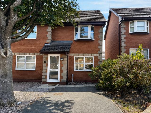 House for sale in Penrhyn Bay, Wales