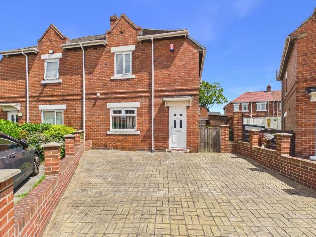 House for sale in Bensham, Tyne And Wear