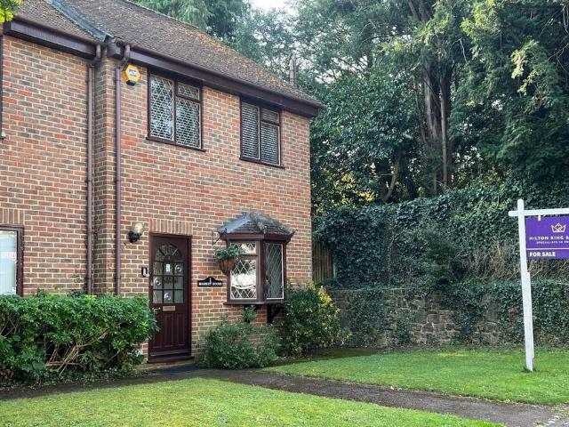 House for sale in Chalfont St. Peter, Denham