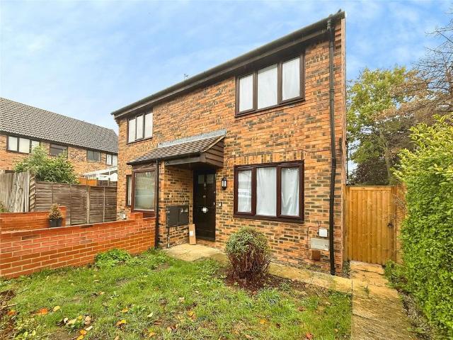 House for sale in Far Bletchley, Milton Keynes