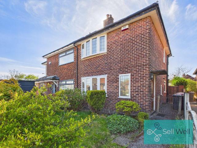 House for sale in Roe Green, Salford