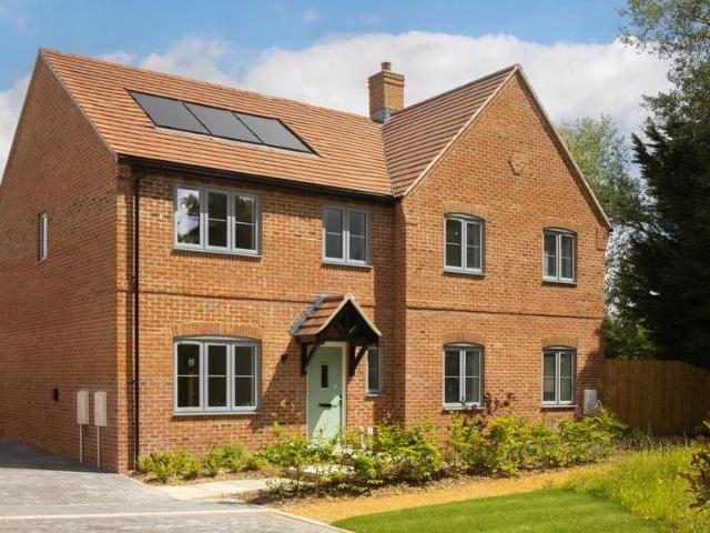 House for sale in Worting, Priest Down