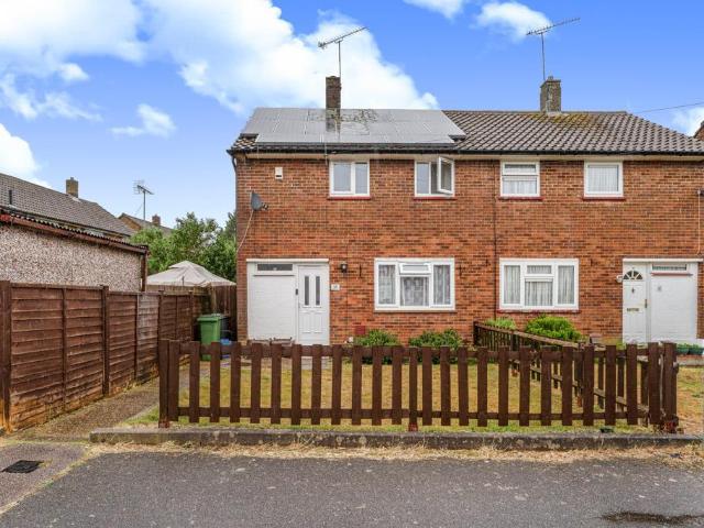 House for sale in Warden Hill, Luton