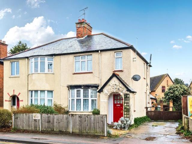 House for sale in Bedford
