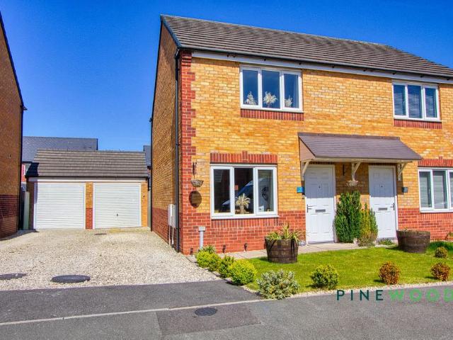 House for sale in Creswell Model Village, Elmton
