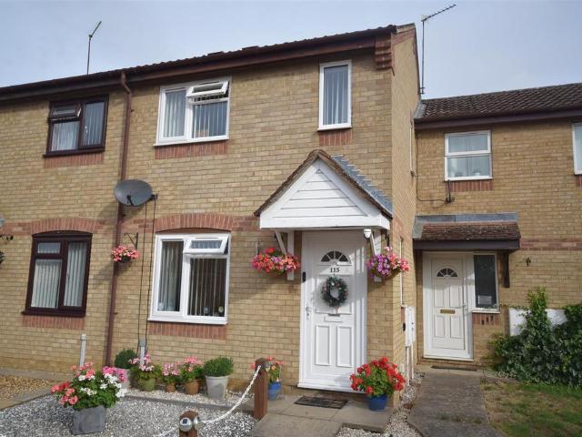 House for sale in Earls Barton