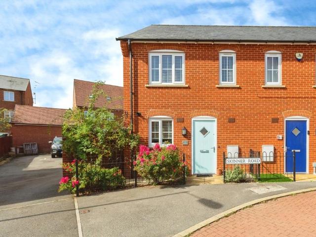 House for sale in Buckingham Park, Buckinghamshire
