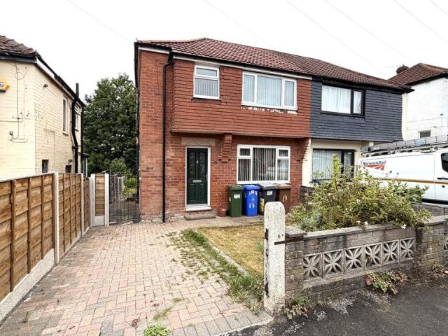 House for sale in Greenheys, Greater Manchester