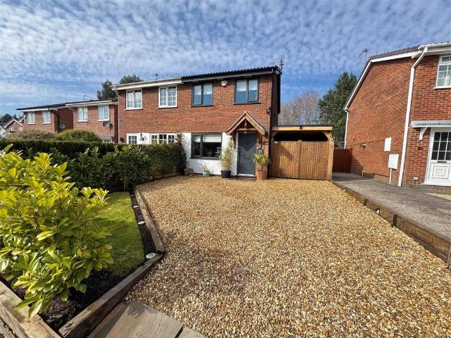 House for sale in Wilmslow Park, Wilmslow