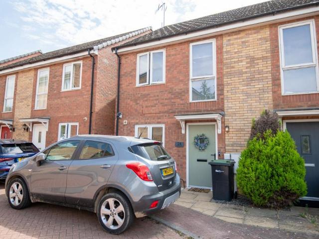 House for sale in Irchester