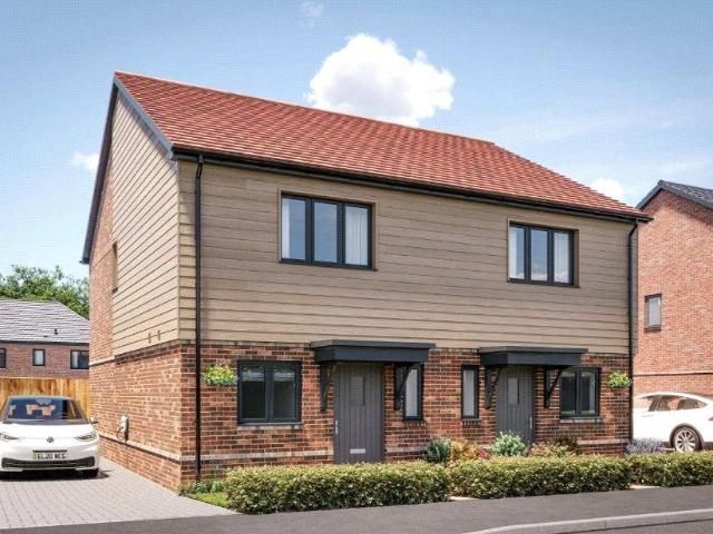 House for sale in Plumpton Green, Iford