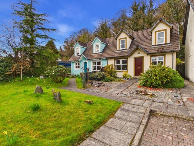 House for sale in Cairnbaan, Scotland