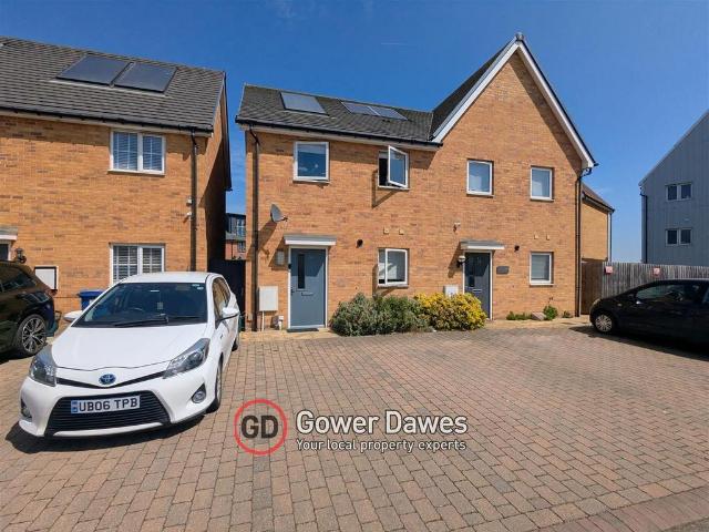 House for sale in Chadwell St Mary, Essex