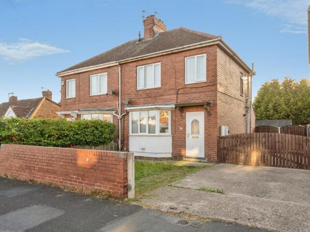 House for sale in Thurnscoe, South Yorkshire
