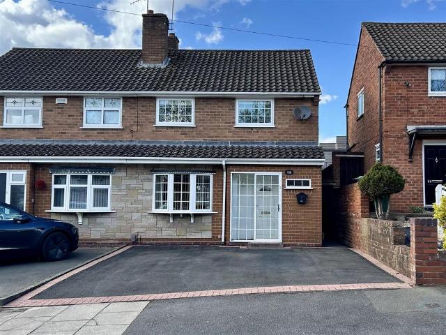 House for sale in Cradley Heath, West Midlands