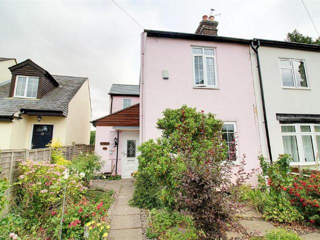 House for sale in Nettleden with Potten End, Pouchen End